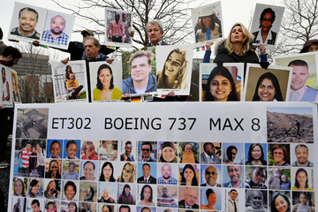 Judge cancels Boeing trial over 737 crashes after controversial settlement