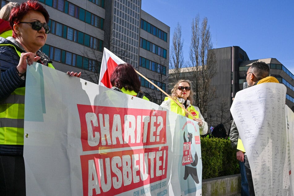 Berlin: Arbeitskampf bei Charité-Tochter CFM geht weiter: Verdi kündigt nächsten Streik an