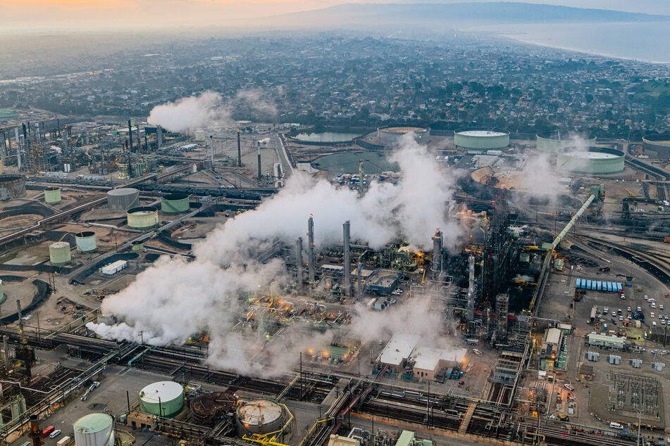 "Climate-friendly" fuel made from plastics poses severe health risks