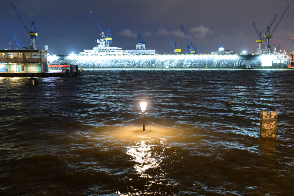 Hamburg: Erste Winter-Sturmflut kündigt sich an: Das kommt auf Hamburg zu