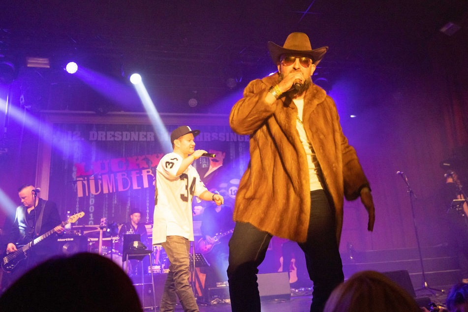 Tanne MC (r.) &amp; Uncle Louis rappten "99 Problems" von Jay-Z.