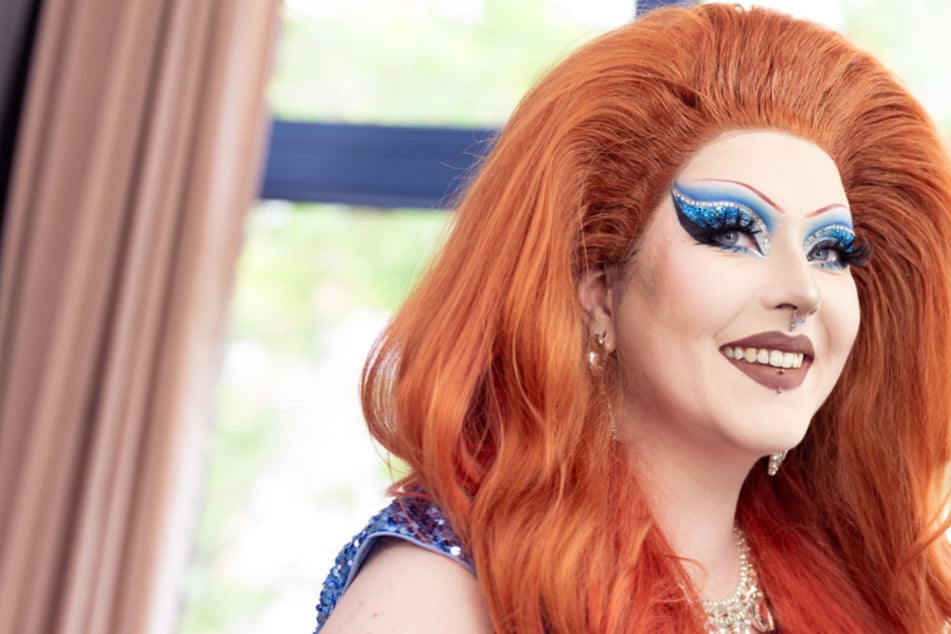 Queer mit Behinderung: Wie eine Dragqueen die Gesellschaft verändern will