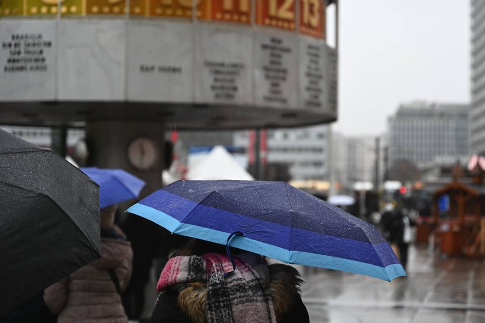 In der Hauptstadtregion sollte der Regenschirm in den kommenden Tagen ein ständiger Begleiter sein. (Archivfoto)