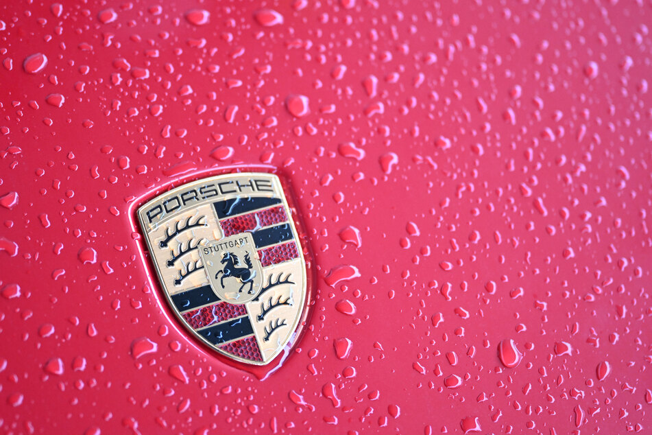 Porsche startete mit schleppenden Verkaufszahlen ins Jahr 2025.