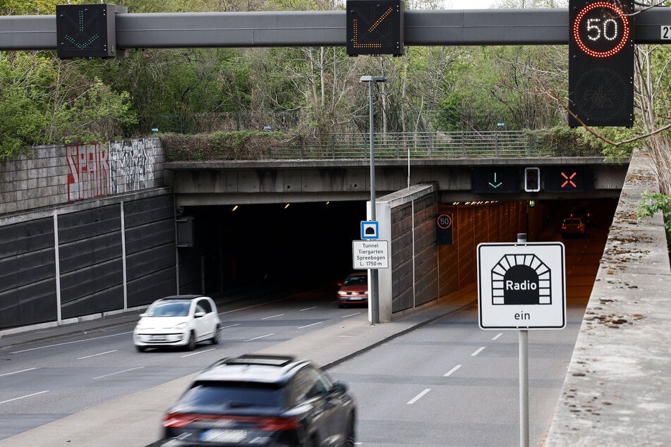 Einfahrt dauerhaft gesperrt: Wieder Einschränkungen beim Tiergartentunnel