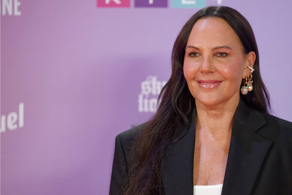 "Sie hatte Papas Augen" - Natascha Ochsenknecht trifft auf verlorene Halbschwester