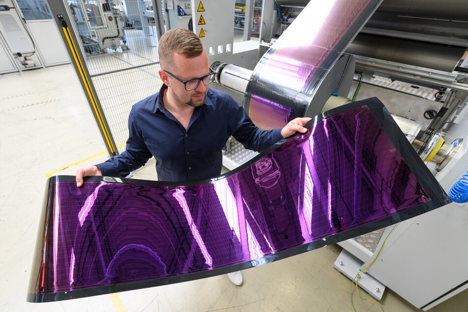 Mit Folien Sonne tanken: Sachsen sind Vorreiter bei organischer Photovoltaik