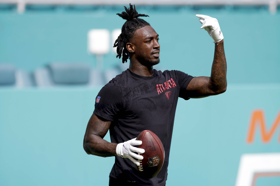 NFL hits Atlanta Falcons' Calvin Ridley with long suspension!