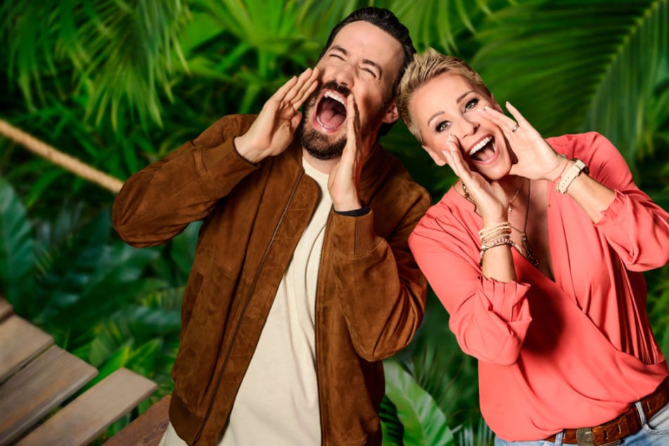 Ab dem 24. Januar 2025 geht RTL wieder mit dem Dschungelcamp auf Sendung - wieder mit dabei: die Moderatoren Jan Köppen (41) und Sonja Zietlow (56).