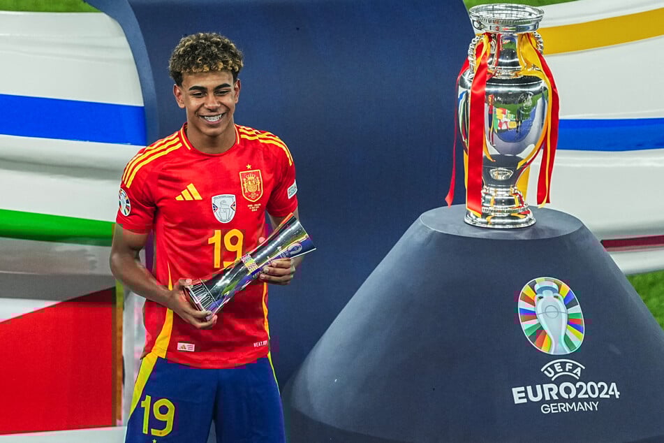 Lamine Yamal wurde nach dem Finale als bester Youngster des Turniers ausgezeichnet.