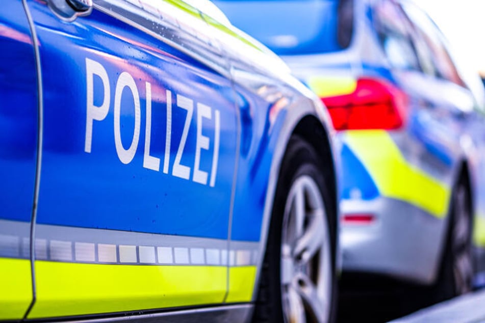 Unfall A111: Schwerer Unfall nach Rennen auf der A111 in Berlin: Quad-Fahrer (†45) verstirbt