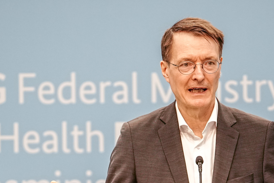 Gutscheine fürs Herz? So will Lauterbach künftig Leben retten