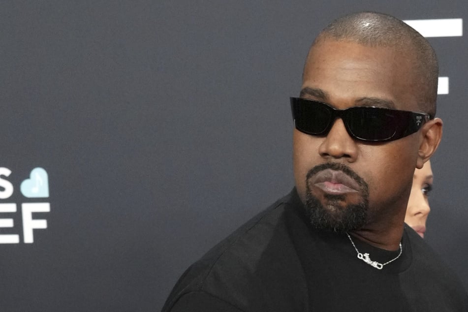 Kanye West will kein Antisemit mehr sein und bittet nach Nazi-Äußerungen um Vergebung