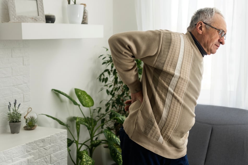 Wenn mit dem Alter der Schmerz im Rücken kommt, könnte diese Therapie-App helfen