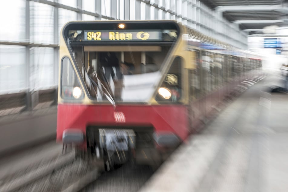 Berlin: Nach massiven Verspätungen bei der Ringbahn: Verkehr rollt wieder