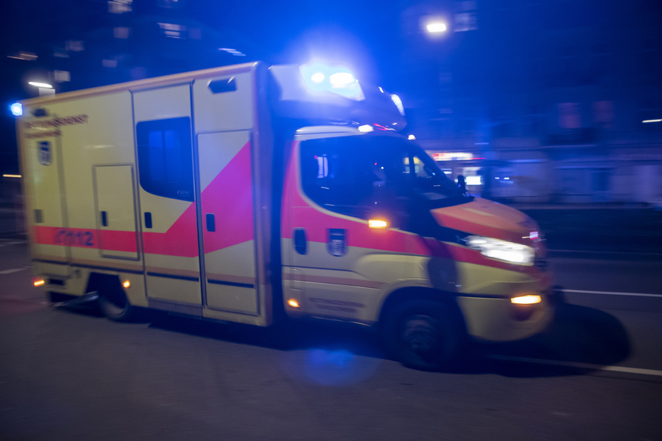 Verkehrsunfall in Prenzlberg: Seniorin übersieht Radfahrerin beim Abbiegen