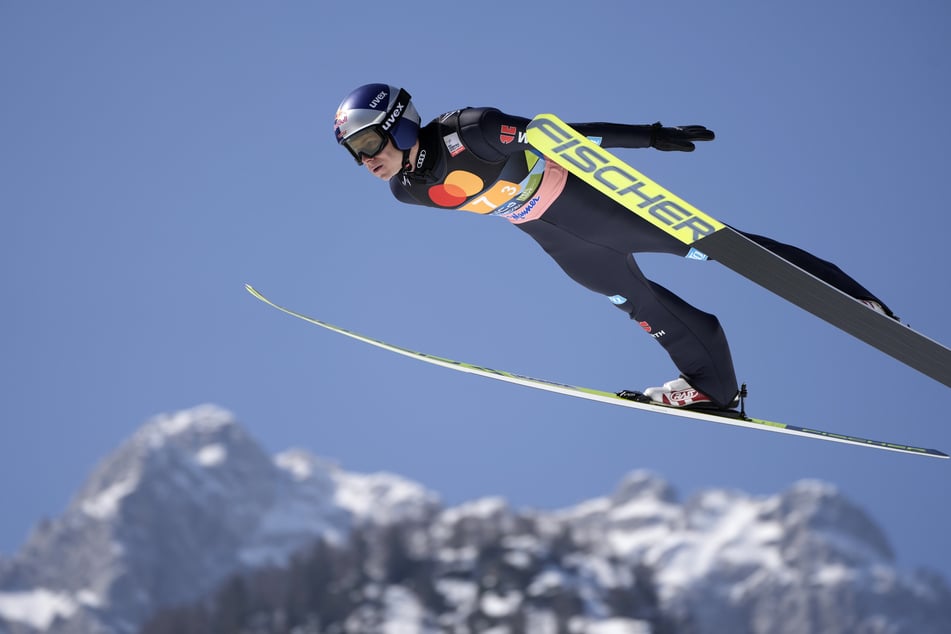 Skispringen