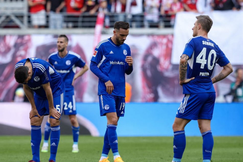 Der Abstiegskampf im Liveticker: Bochum gerettet, VfB in Relegation, S04 abgestiegen!