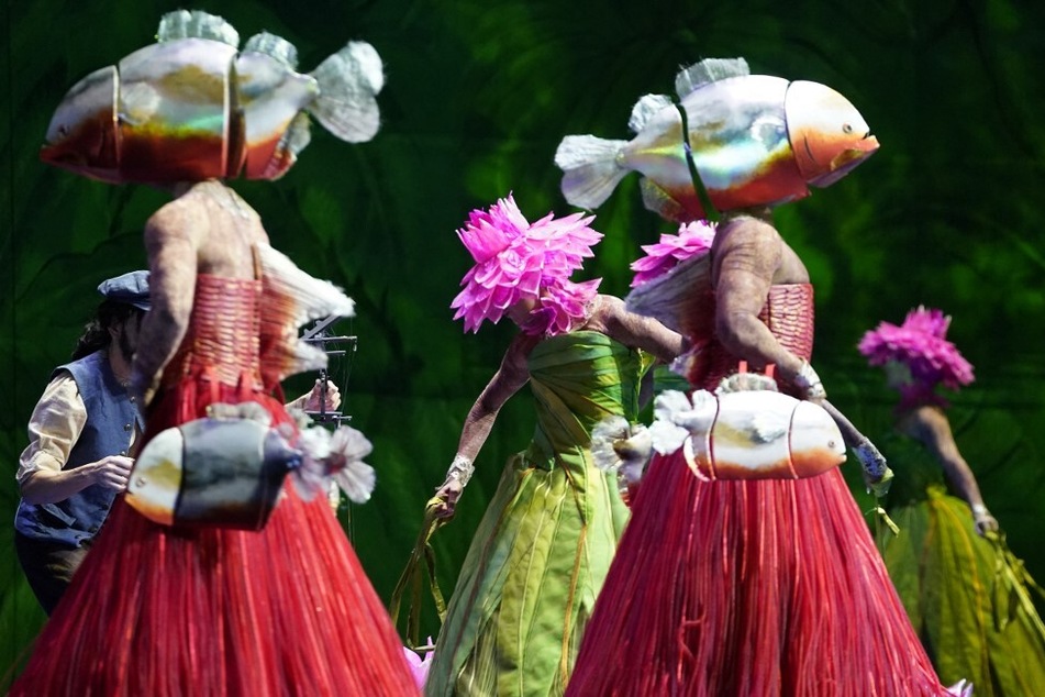 New York's Met stages Spanish opera for first time in nearly a century