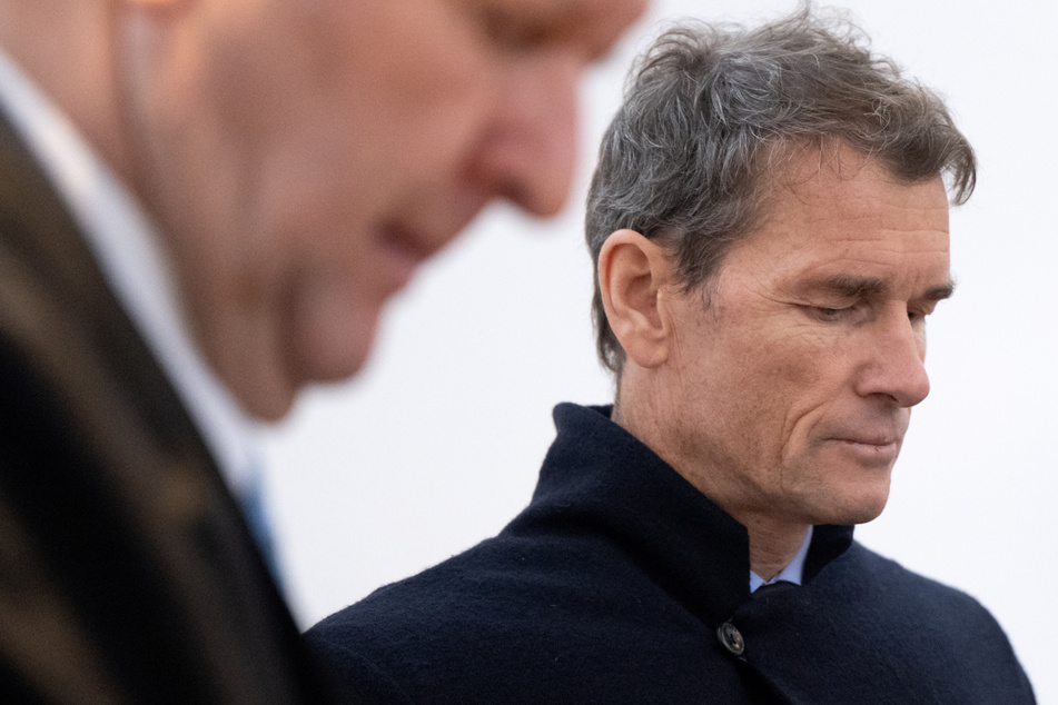Jens Lehmann wegen Kettensägen-Ausraster vor Gericht: Welche Strafe erwartet den Ex-Keeper?