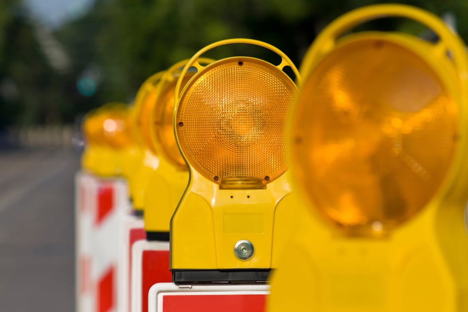 Auf der B175 wird ab Dienstag die Fahrbahn erneuert. (Symbolbild)