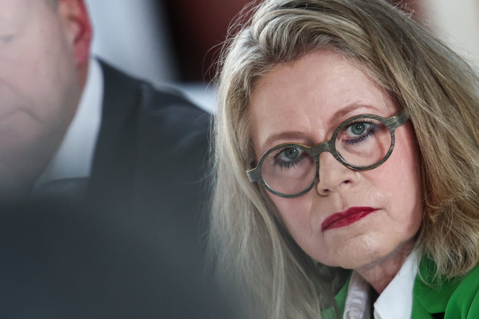 Berlin versinkt im Verkehrs-Chaos: Grüne schießen gegen Senatorin und reden Tacheles