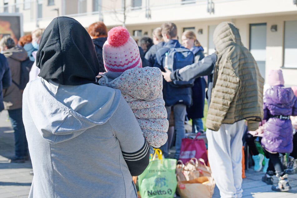 Sachleistungen statt Geld für Asylbewerber? Landkreise sind skeptisch