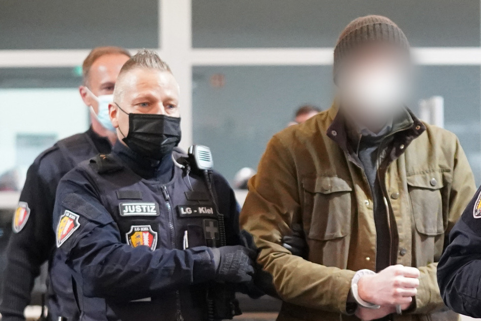Killer-Zahnarzt äußert sich zu Dreifachmord: "Wie im schlechten Film"
