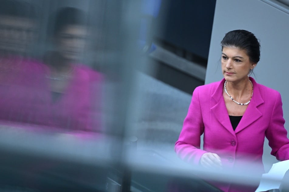 Sahra Wagenknecht in Erfurt: Über 500 Menschen erscheinen im Steigerwaldstadion