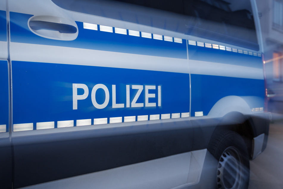 Brutale Attacke in Berlin-Marienfelde! Zwei Männer prügeln 33-Jährigen nieder
